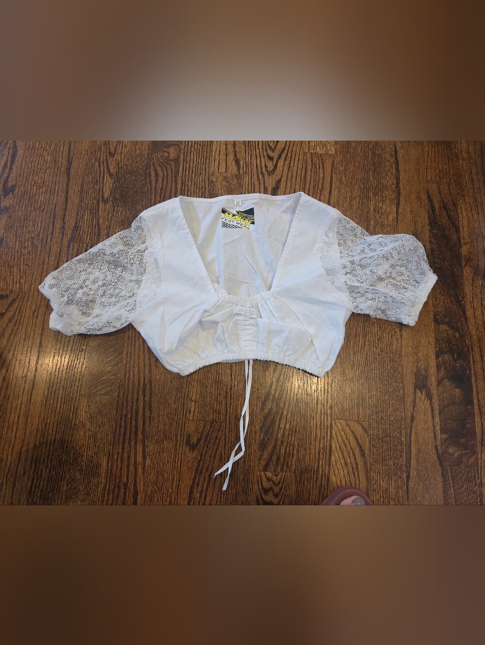 Womens Oktoberfest Drindl Blouse. Size 32.